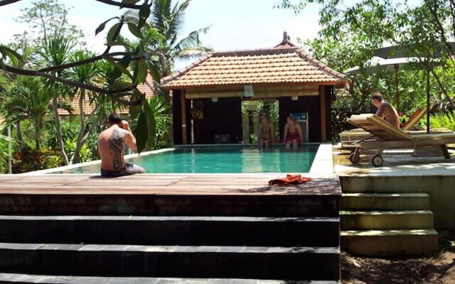 Medori Putih Homestay