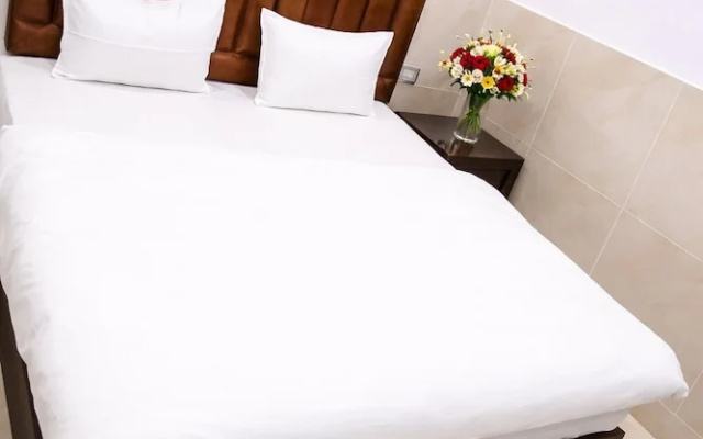 Hotel Dixit Residency Vrindavan