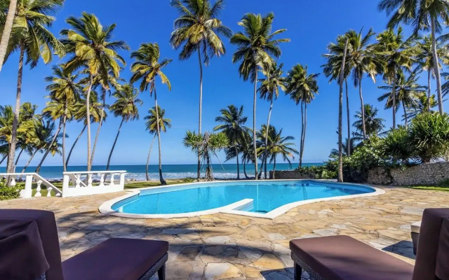 Beautiful Villa At Peaceful Beach Near Cabarete!