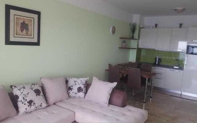 Apartment Sea Space 3