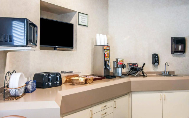 Rodeway Inn Salem Northgate