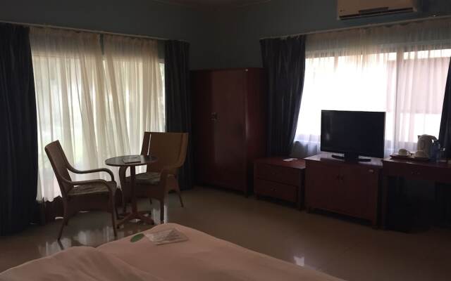 Busua Beach Resort