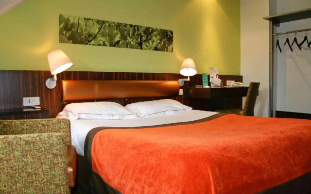 Brit Hotel Confort Alencon