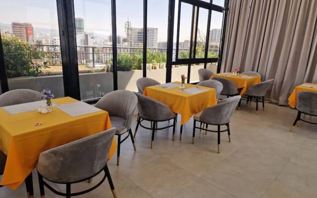 Zemilo hotel apartment