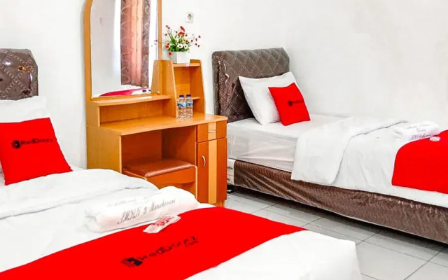 RedDoorz near Reremi Pemancar Manokwari