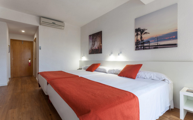 Intelier Orange Hotel