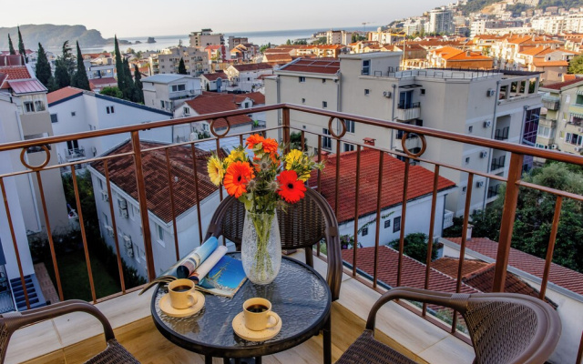 Arvala Apartments