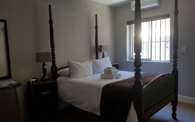 Melkbosch Guesthouse