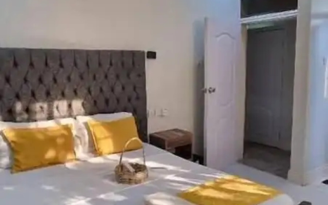 Legacy Homes 1A Apartment