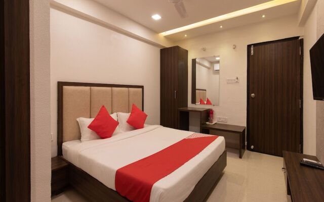 OYO 15365 Royal Galaxy Park