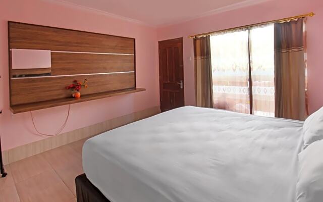 OYO 91744 Hotel Gemilang
