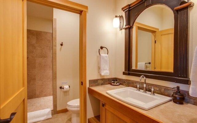 Cascade Valley Inn