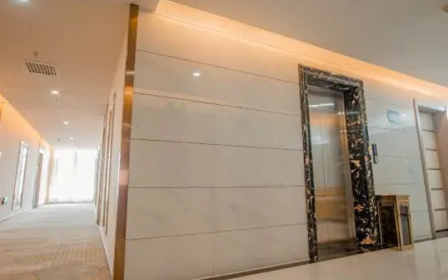 Aifeel Hotel (Hohhot Xilin South Road Kaide Square)