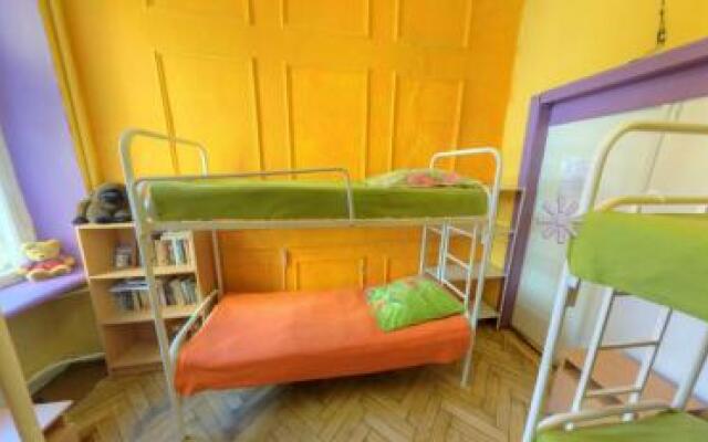 Yourhostel Olimpiyskiy