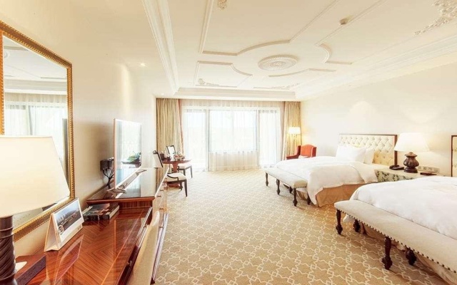 Wyndham Grand Plaza Royale Resort Nanjing – Guest Rooms – Nanjing