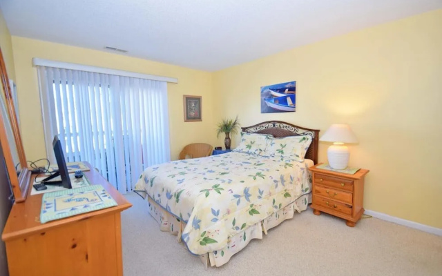 Seascape-heron Harbour 206-10 2 Bedroom Condo by RedAwning