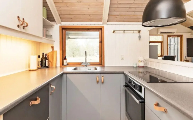 6 Person Holiday Home in Albaek
