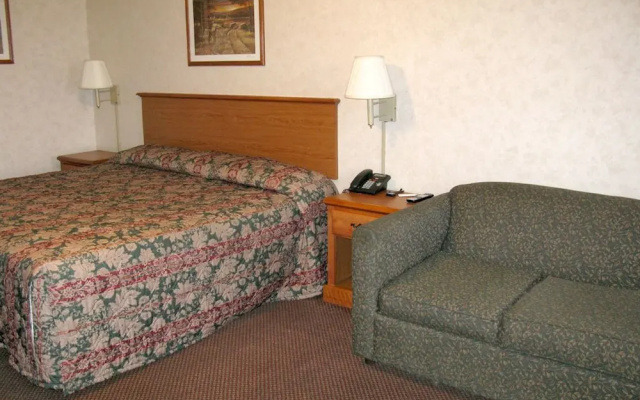 Deerfield Inn & Suites