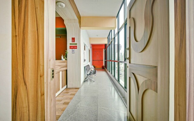 OYO 15392 Sri Sai Guru Comforts