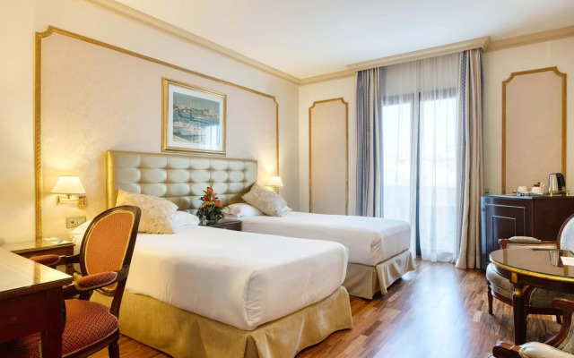 Hotel Roger de Lluria Barcelona