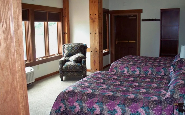 Canyon Lake Resort