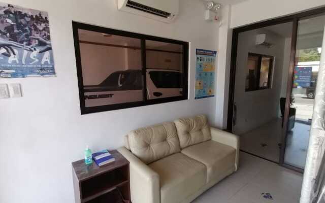 OYO 869 Jnv Dream Hotel