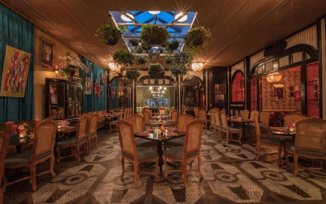 The Pontchartrain Hotel