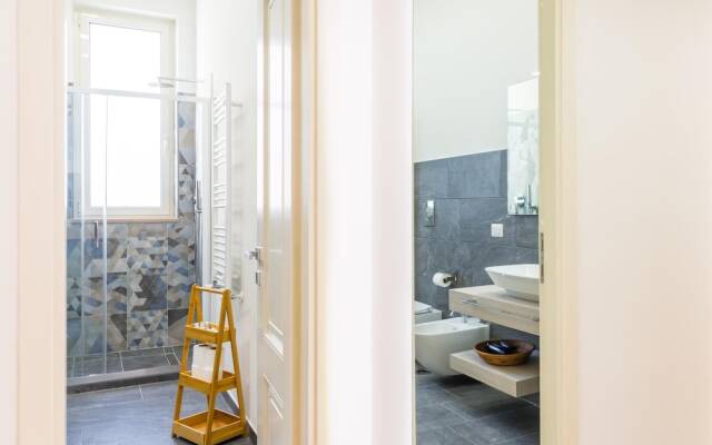 Stanzione Classy Flat at Vomero Central