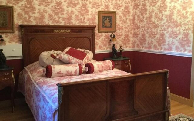 Chateau De La Fontenelle