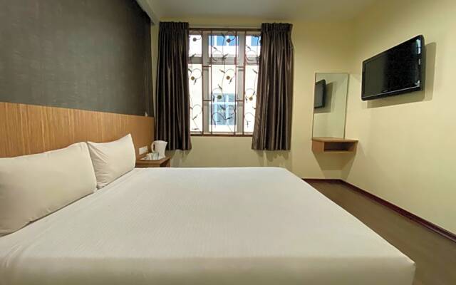 OYO 89752 7 Days Express Hotel