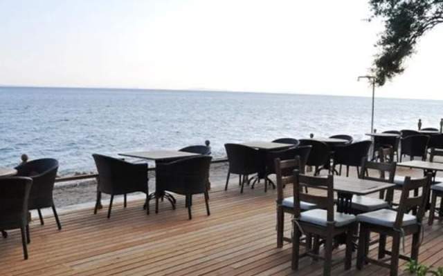 Papazlık Han Beach Otel