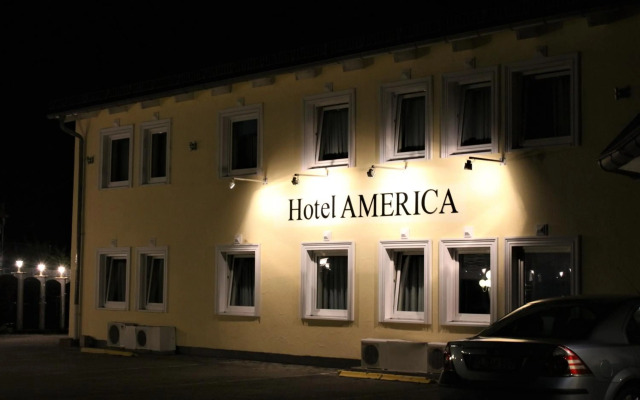 Hotel America