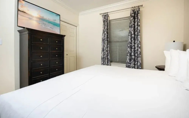 Phoenix X 1509 4 Bedroom Condo