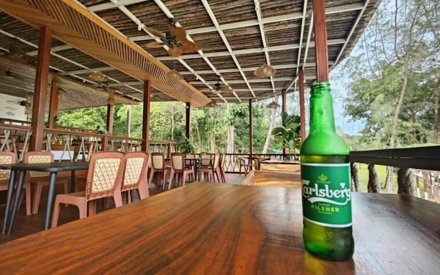 DG Royal Resort