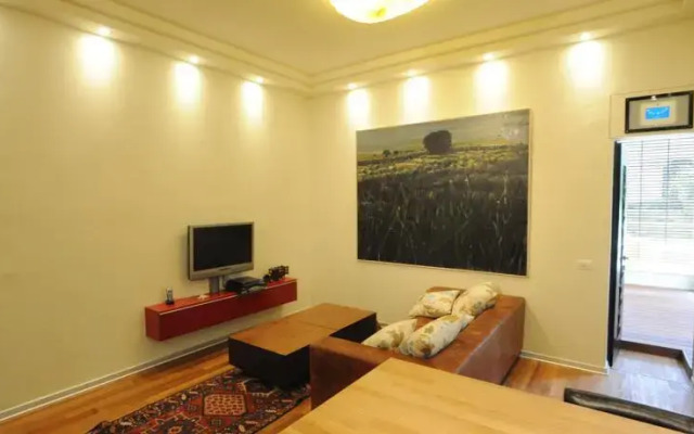Ziv Apartments - Shtand 19