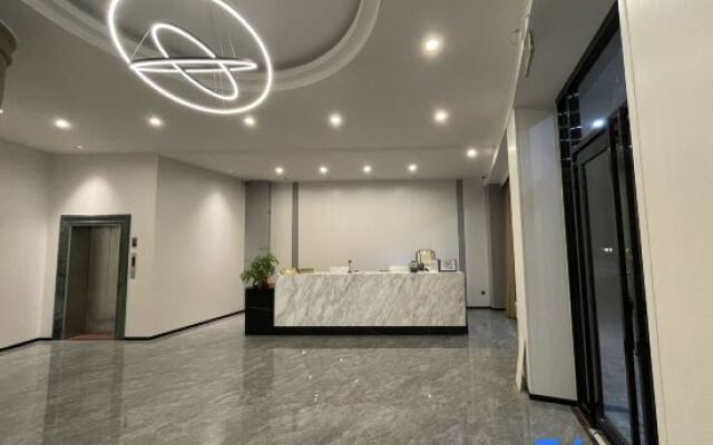 Yunfu Lidu Hotel