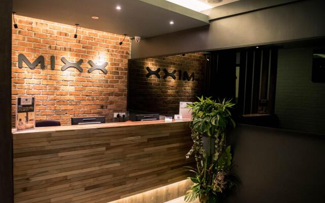 Mixx Express Hotel Sunway
