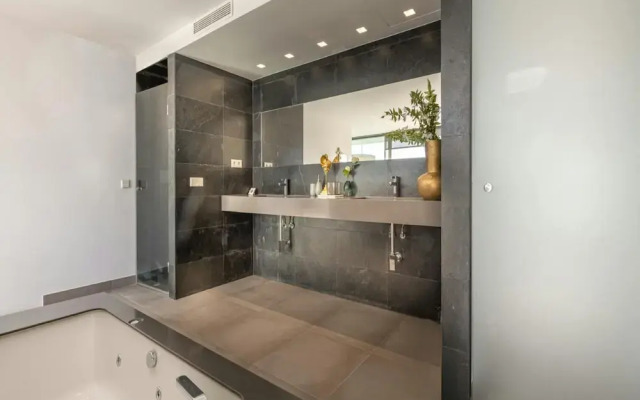 Villa in Carrer del Kiwi