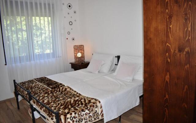 Pool Apartment Bakija