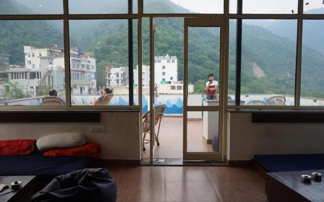Joey's Hostel Rishikesh