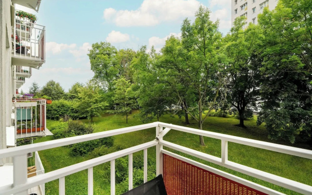 Poznan Apartment By the Park by Renters