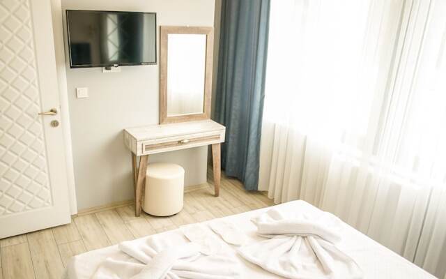 Astra Boutique Hotel