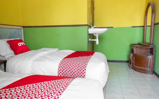 Penginapan Rizky by OYO Rooms