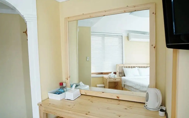 Seogwipo kimjipsa pension