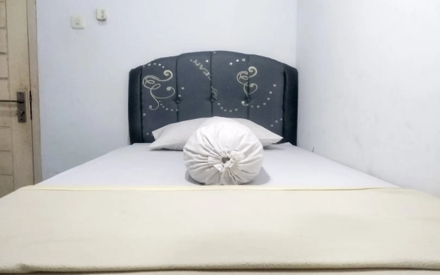 Pavilon Homestay near Stikes Harapan Ibu RedPartner