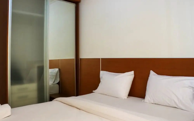 Strategic 2Br At Maple Park Sunter Apartment