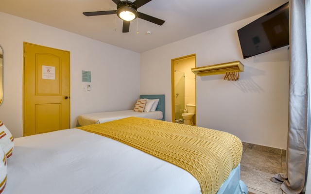 Bocas Paradise Hotel
