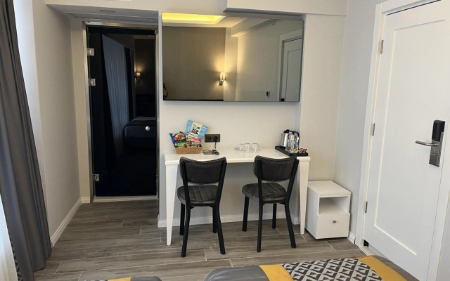 Riva Hotel Alsancak