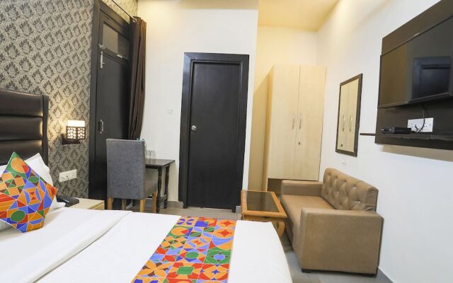 FabHotel The Diamond