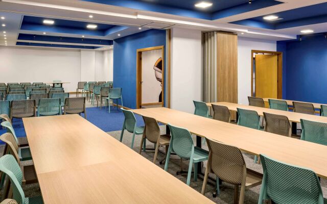 Hotel Euro Suite Curitiba Batel By Nacional Inn